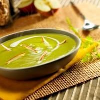 Velouté de pois cassé au curry doux et crème d'avoine Velouté de pois cassé au curry doux et crème d'avoine